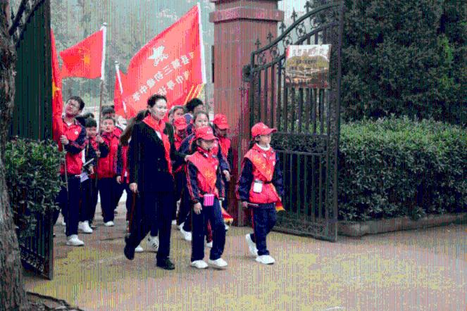 边境之旅